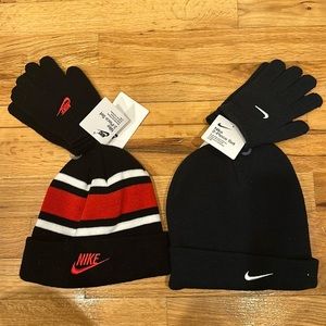 Boys Nike hat and glove sets - one size